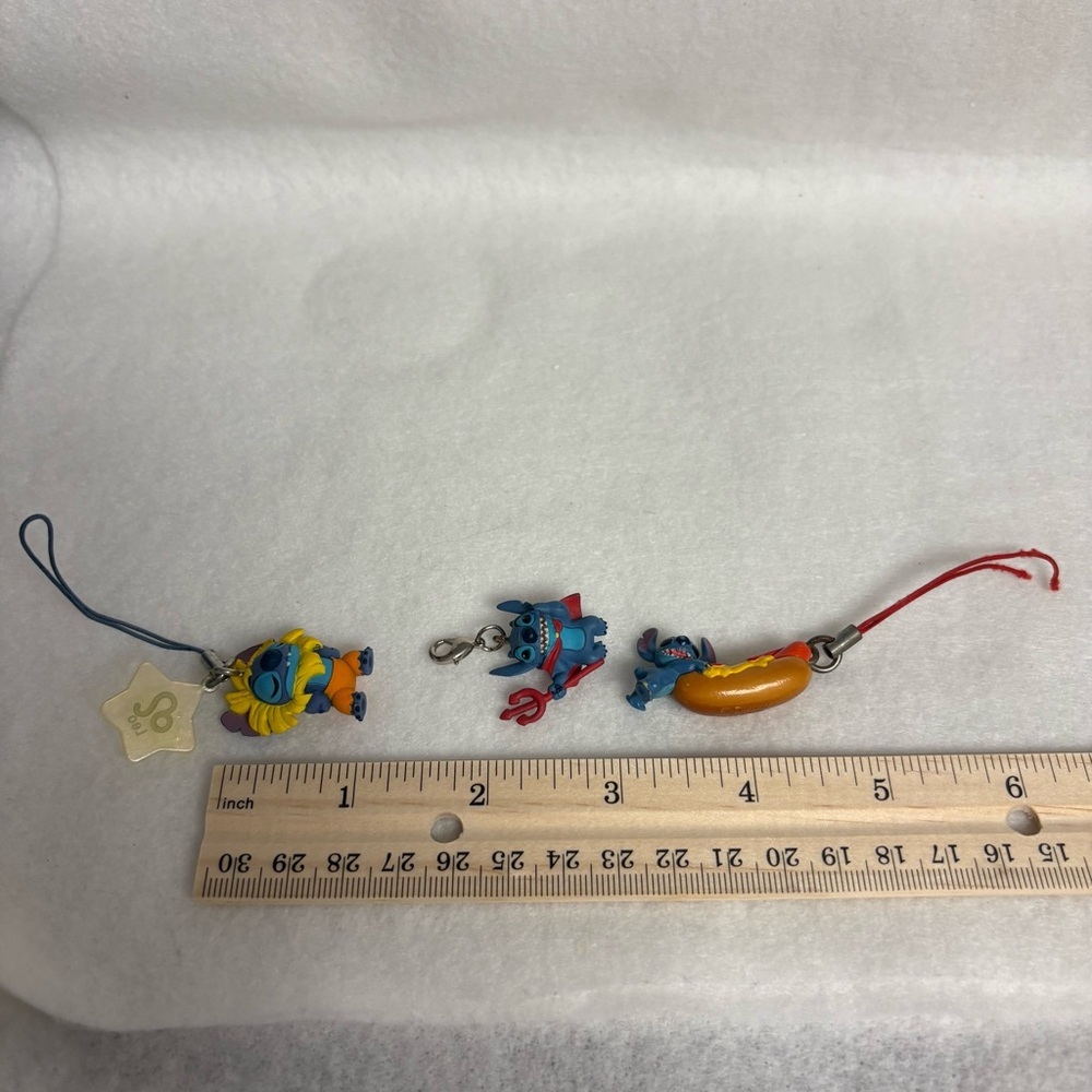 Set of 3 STITCH Charms Leo Devil Hotdog Disney Japan - Picture 3 of 9